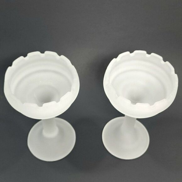 2 Vintage Partylite 7.5" Castle Turret Frosted Satin Glass Candlestick Holders - Picture 4 of 8